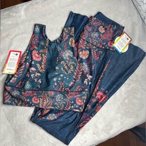 Yoga Democracy set Festival Denim NWT S bottoms & M top